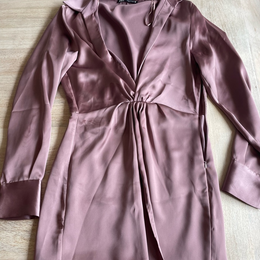 Elegant Mauve Satin Dress
